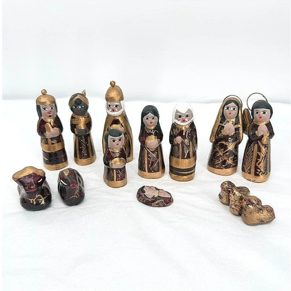 Nativity Scene Set VTG Hand Painted Wood Gold Burgundy Folk Art Tonala 12 Piece